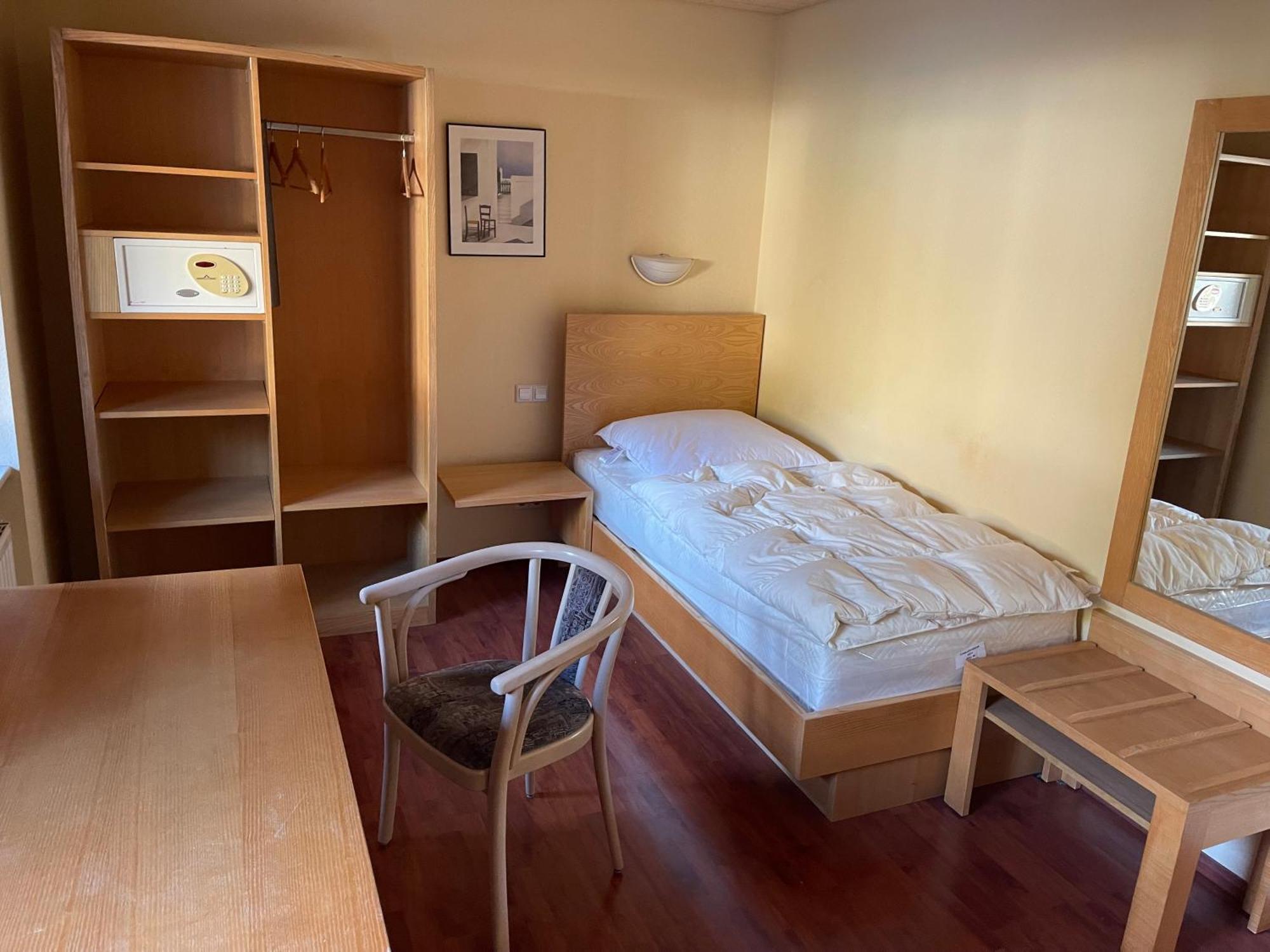 Bad Bruckhaus Erlebnishotel 瓦尔茨胡特·田根 外观 照片