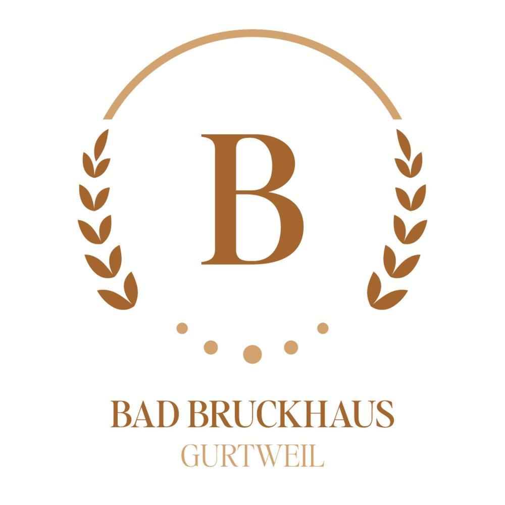 Bad Bruckhaus Erlebnishotel 瓦尔茨胡特·田根 外观 照片