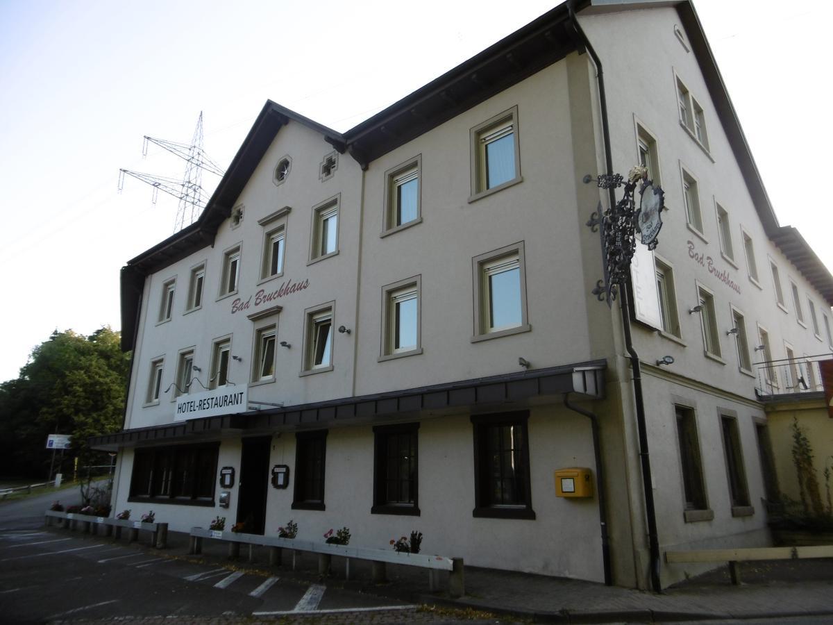 Bad Bruckhaus Erlebnishotel 瓦尔茨胡特·田根 外观 照片